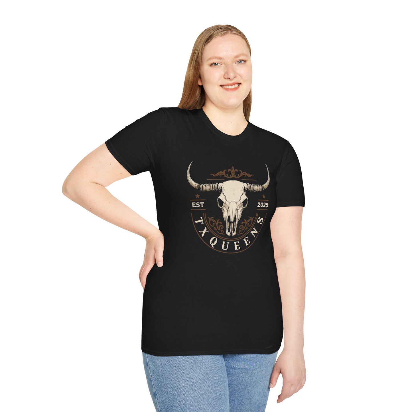 TXQUEENS Design Unisex T-Shirt - Cowgirls
