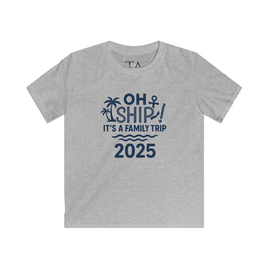 Family Cruise Vacation T-Shirt - Oh Ship, It's A Family Trip