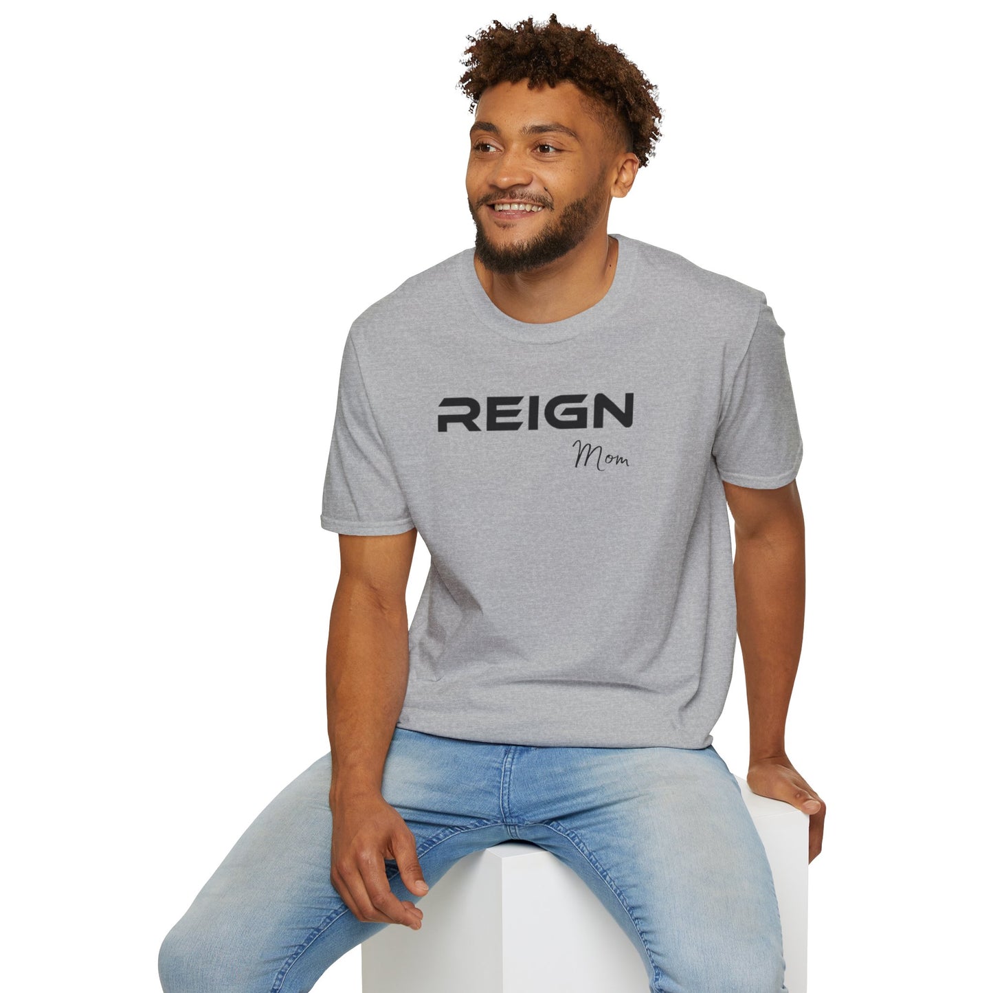REIGN Mom Logo T-Shirt - Volleyball