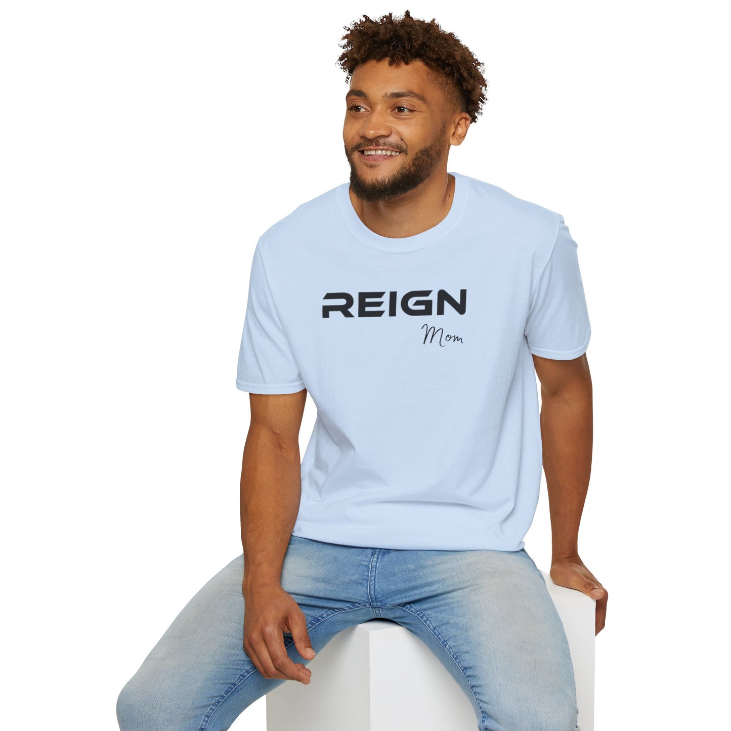 REIGN Mom Logo T-Shirt - Volleyball