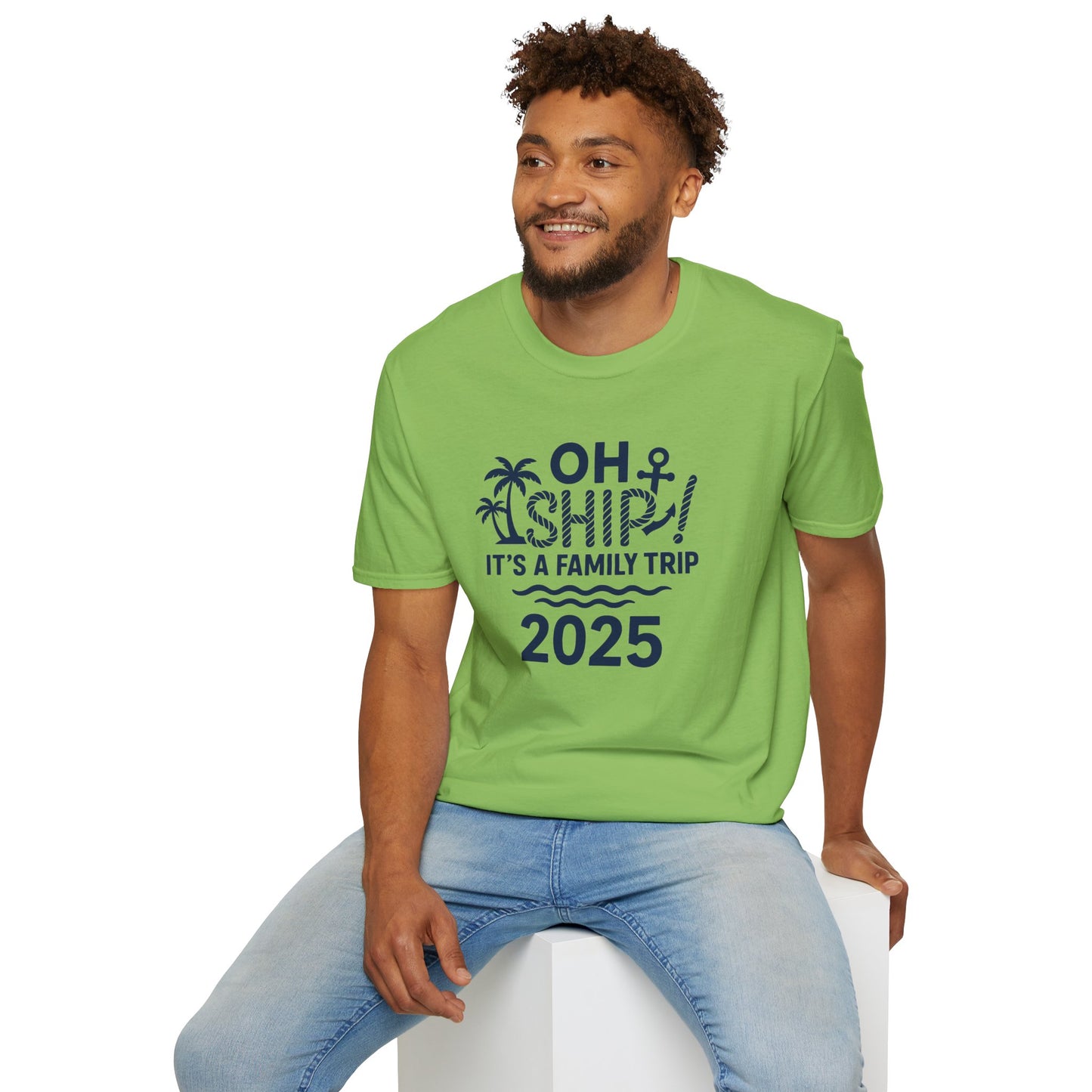 Family Cruise Vacation T-Shirt - Oh Ship, It's A Family Trip