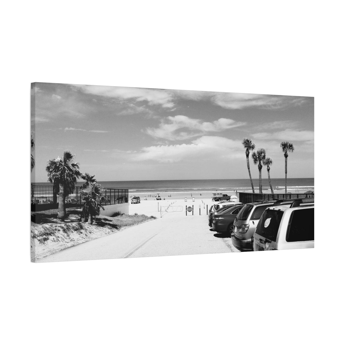 Serene Black & White Beach Vibes - Canvas Art