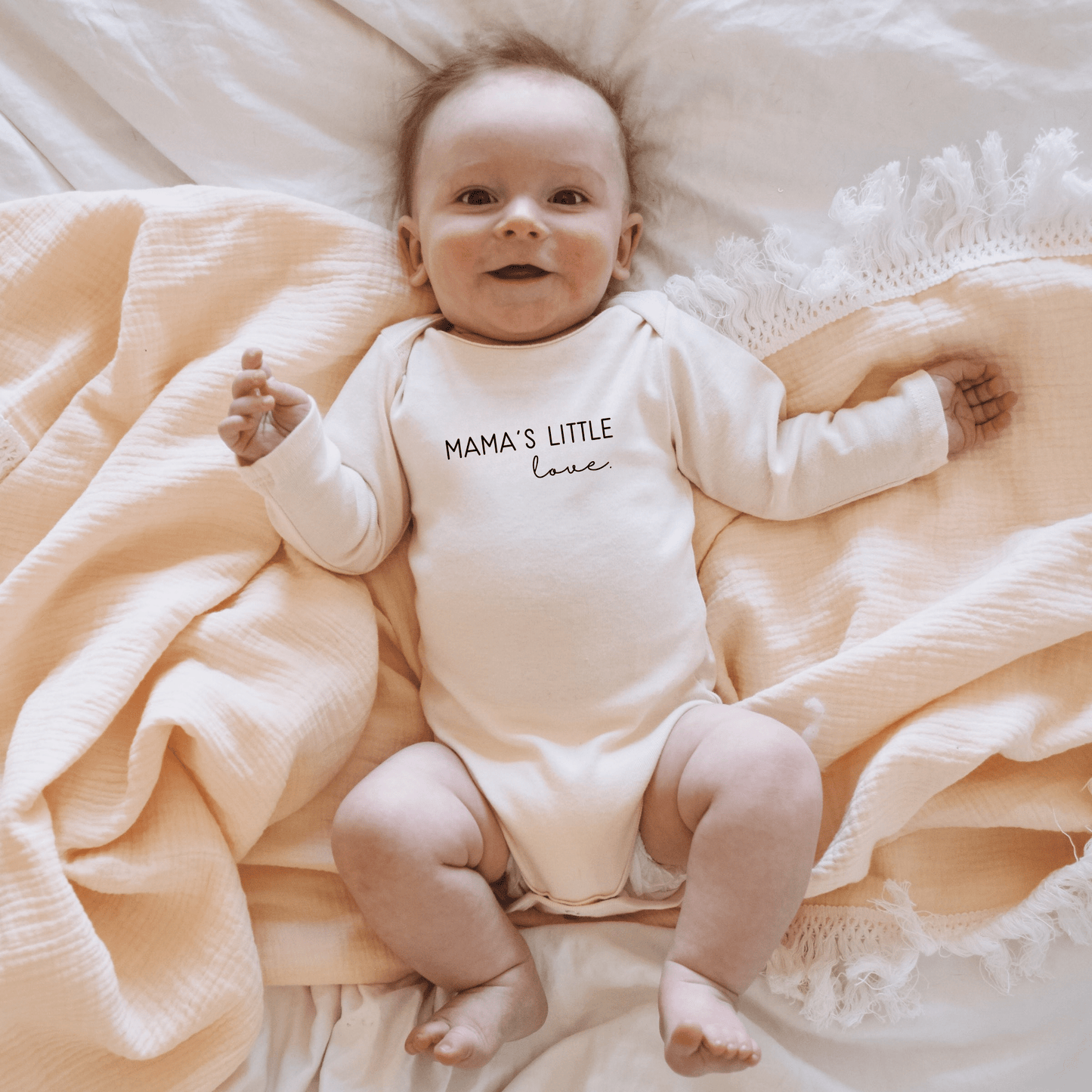 Tenth & Pine - Mama's Little Love Organic Bodysuit Long Sleeve
